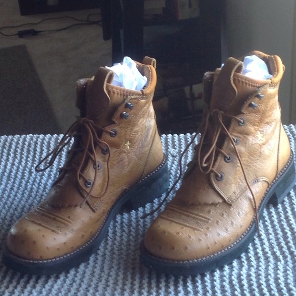 ariat ropers lace up